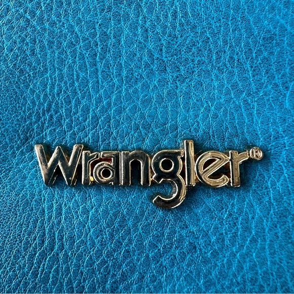 Wrangler Large Pebbled Crossbody Bag Leopard Guitar Strap Turquoise Black 14x12 - Picture 14 of 16